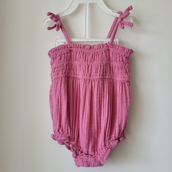 Old Navy Floral Dress and Smocked Playsuit Bundle Baby Girl 18-24 Months - Picture 9 of 15